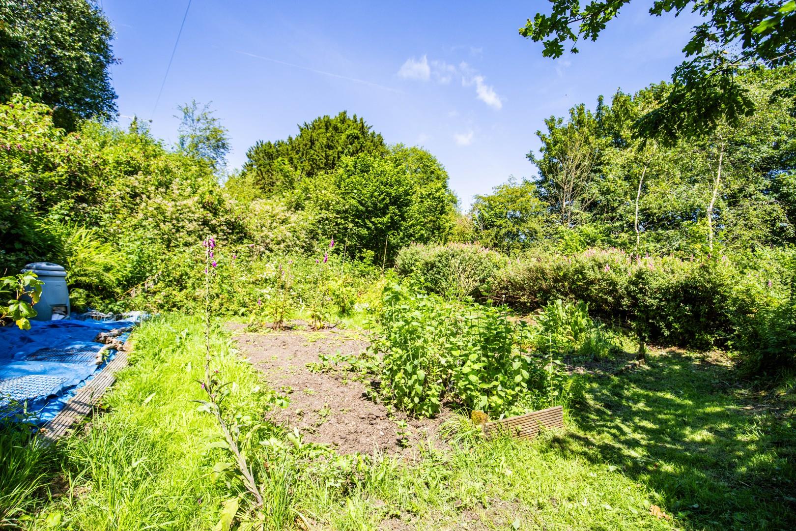 Gelliwrgan Farm, Gelli Wrgan Road, Ynysbwl, Pontypridd, CF37 3PG